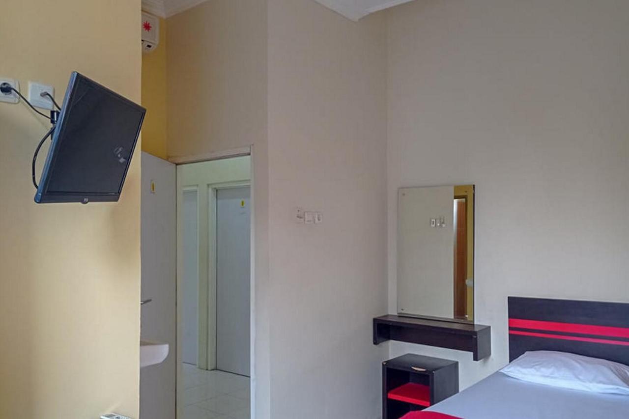 Rama Shinta Homestay Near Gembiral Loka Zoo Redpartner Yogyakarta Eksteriør bilde