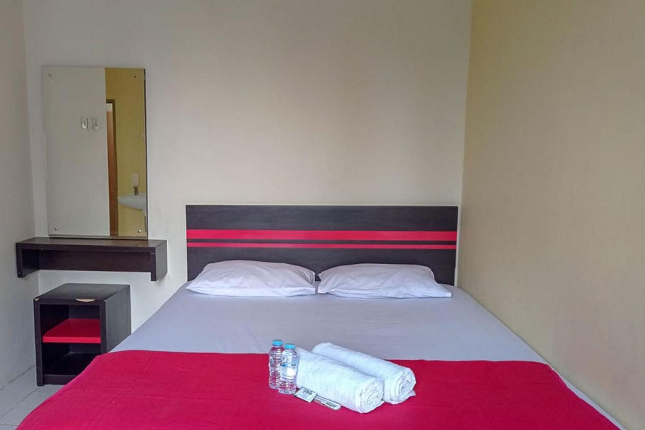 Rama Shinta Homestay Near Gembiral Loka Zoo Redpartner Yogyakarta Eksteriør bilde